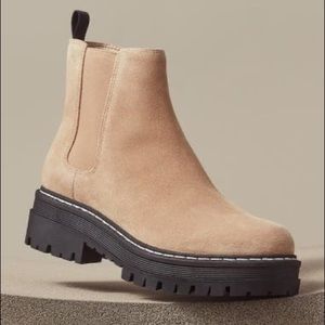 Marc Fisher Pirro Chelsea Suede Chunky Boot 7.5